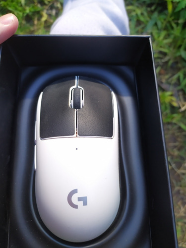 Mouse Gamer Logitech Superlight G Pro