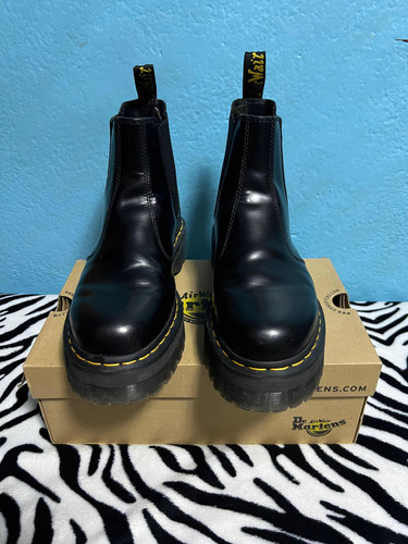 Botas Dr Martens 2976 Quad Chelsea Con Plataforma