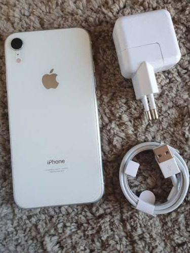 iPhone XR 64gb Silver Vitrine