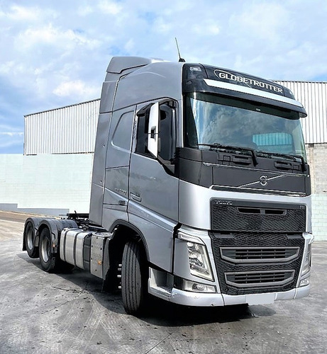 VOLVO FH 460 6X2 TETO ALTO AUTOMÁTICO 2018