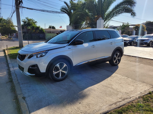 Peugeot 5008 Gt Line  (chatarra)