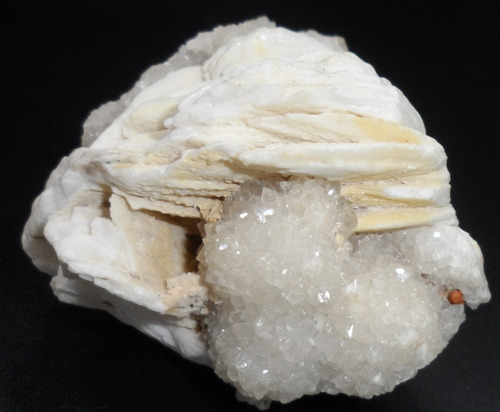 Barita Sobre Quartzo Mineral Estético E Bem Formado. N3000