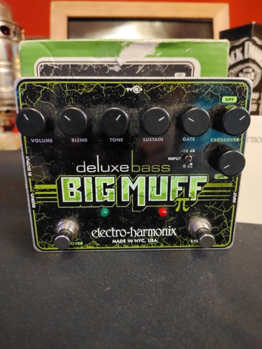 Deluxe Big Muff Bass