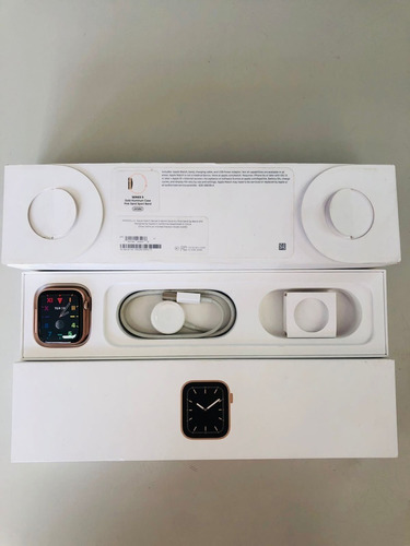 Apple Series 5 Watch - Caixa Cor Rose De 44 Mm - Perfeito