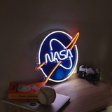 Letrero Luz Led Neon Nasa Espacial Astronauta Control Remoto Color Luz Blanca +. Rojo