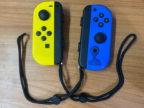 Par Controles Joycon Nintendo Switch Fortnite Wildcat