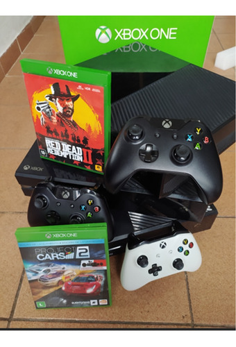 Console Xbox One 500gb + Gamepass Ultimate C/ 250 Jogos Digitais Fifa 23, Forza, Resident, Far Cry Video Game Semi-novo 1 Jogo Fisico Aleatório 