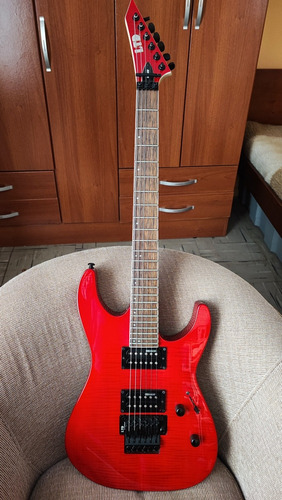 Guitarra Eléctrica Ltd M200 Stratocaster