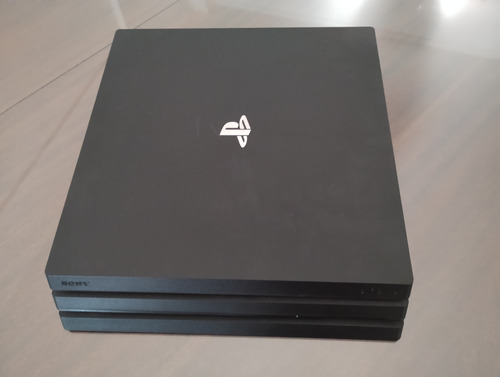 Sony Playstation 4 Pro - 1 Tb - Negro Azabache