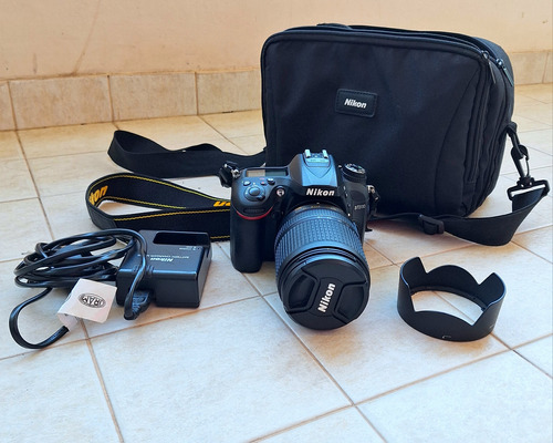 Cámara Nikon D7200 Con Lente 18-140mm Excelente Estado 