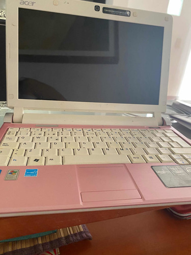 Laptop Acer, Se Vende Para Uso De Piezas