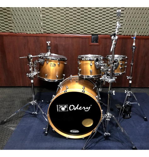 Bateria Odery Custom Com Ferragem ( Linha Profissional  )