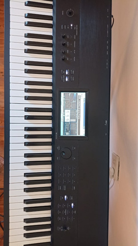 Sintetizador Korg Krome 88 Cómo Nuevo!