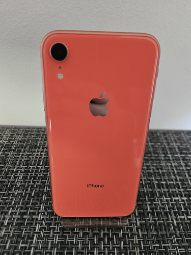 Apple iPhone XR 64 Gb  Coral - Bateria 96% - Local