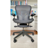 Cadeira Herman Miller Aeron