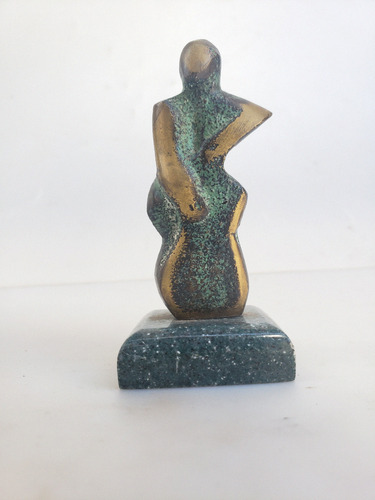 Estatueta Tocador Violoncelo Em Bronze E Base Em Corian -9cm
