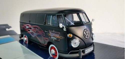 1:24 Volkswagen Type 2 T1 Delivery Van Motor Max Colletion