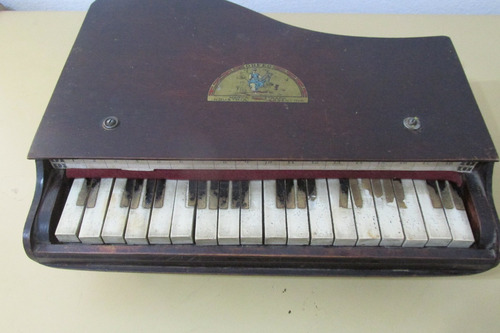 Antiguo Pianito De Juguete Marca Orfeo En Su Estado Original
