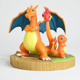 Pokémon Charmander Y Charizard ¡mira Las Colas!  Figura 