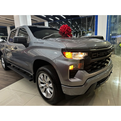 Chevrolet Silverado 5.3 V8 Custom Doble Cabina 4X4 At | MercadoLibre