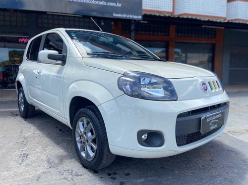 FIAT UNO 1.0 VIVACE CELEBRATION 8V 4P FLEX MANUAL