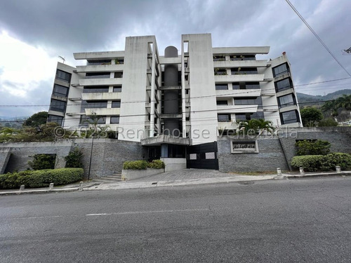 Ss: Vende Apartamento 23-31517 En Los Palos Grandes De 585 M2, 5h/7b/4pe