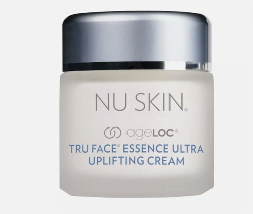 Essence Ultra Uplifting Cream - mL a $9967