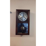 Reloj De Pared Antiguo De Madera Con Pendulo