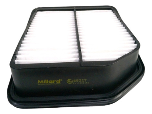 Filtro Aire Suzuki Grand Vitara V6 2.7lt 2008-2009 Foto 4