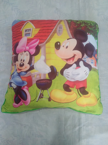 Almohadón Infantil Minnie Mickey 40 X 40 Cm