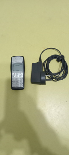 Celular Nokia 1100 Claro Con Cargador Y Bateria 