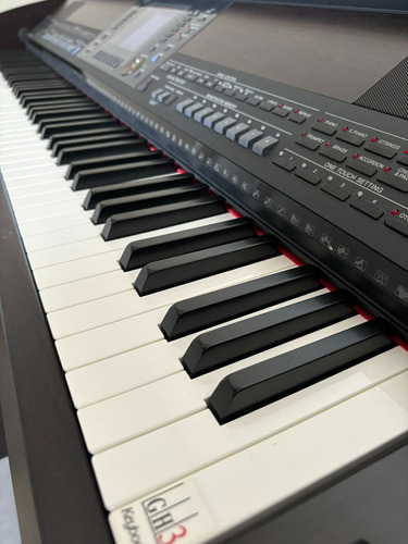 Piano Digital Yamaha Cvp 403