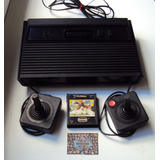 Atari 2600s Com 2 Controles E Cartucho - Funcionando - Usado