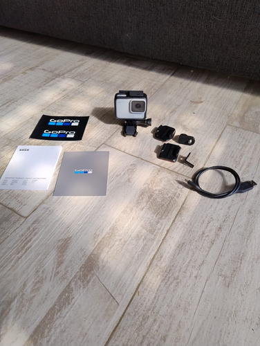 Gopro Hero Hero7 White Ntsc/pal - White