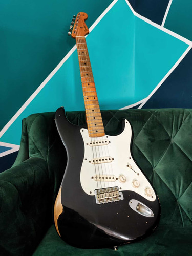 Guitarra Fender '50s Stratocaster Road Worn Soft V
