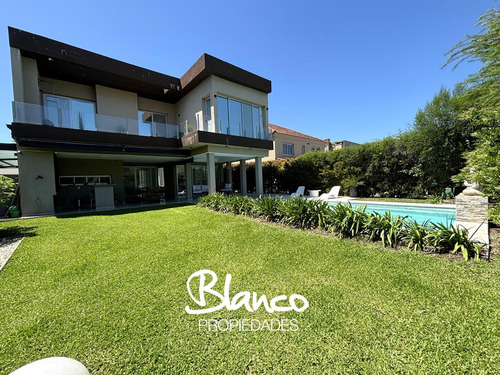 Casa En Venta En Los Lagos, Nordelta, Tigre - Imagen 2