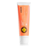 On Guard Creme Dental Clareador Natural 125g Doterra