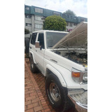 Toyota Land Cruiser 1985 4.0 Fj70