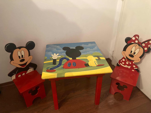 Juego Infantil Mesa Y Sillas Mickey