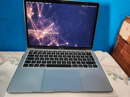 Macbook Air A1932 (late 2018)