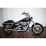 Moto Dyna Preta Harley 2012