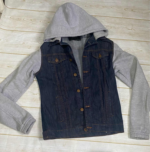 Campera De Jean Capucha Con Manga De Joguing