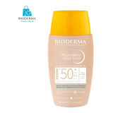 Bioderma Photoderm Nude Touch Spf50+ Tono Muy Claro, 40 Ml