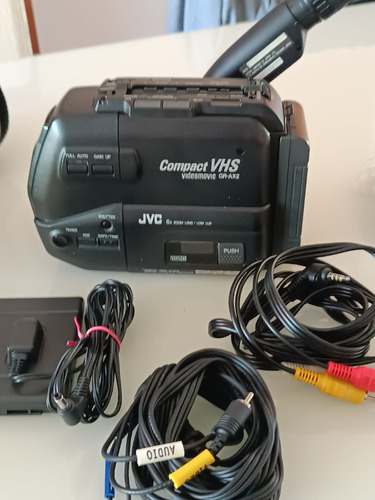 Filmadora Jvc Gr-ax2 - Usada - Completa Acessórios No Estado