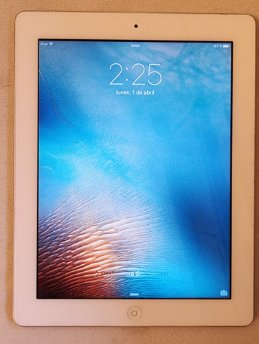 iPad  Apple  2nd Generation 2011 A1395 9.7  16gb White