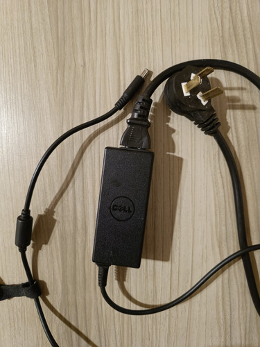 Cargador Dell 45w 19.5v 2.31a Ac Adapter