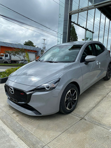 Mazda 2 Sport Grand Touring Lx  At 2025 Gris Aéreo /cp