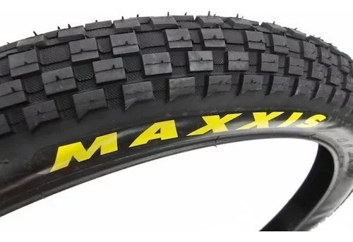 Cubierta Maxxis Holy Roller 26 X 2.40 Alambre Bicicleta