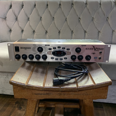 Cabeçote Behringer Ultrabass Bx4500h | MercadoLivre 📦 Cabeçote Behringer Ultrabass Bx4500h | MercadoLivre 📦