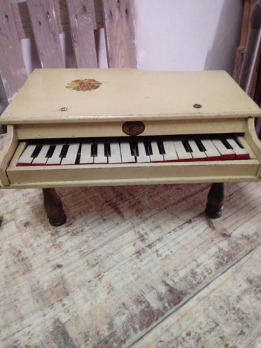 Antiguo Piano De Juguete Original 